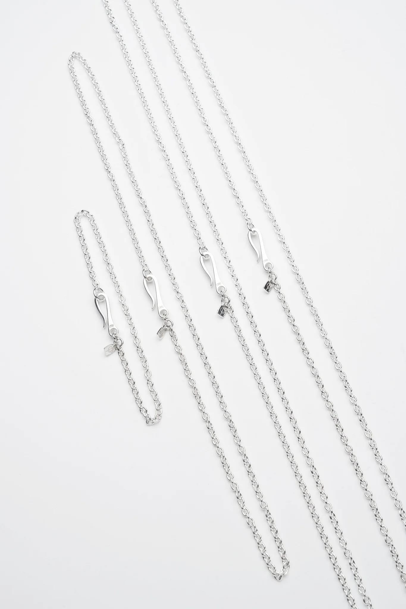 Anchor Chain Hook Necklace