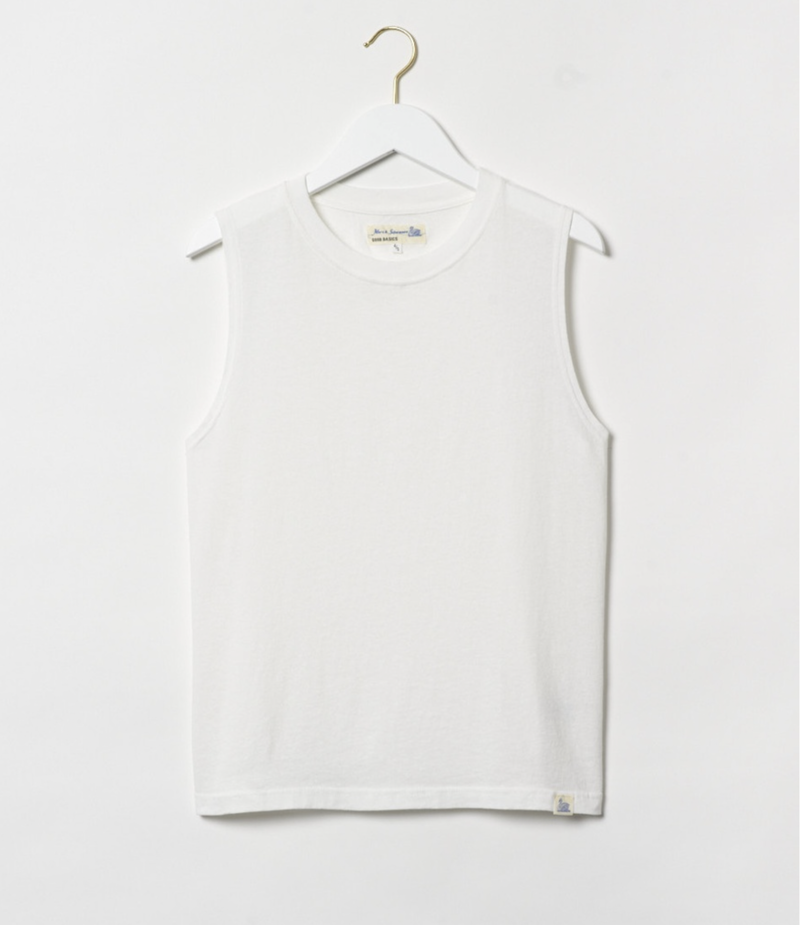 S, 01 White