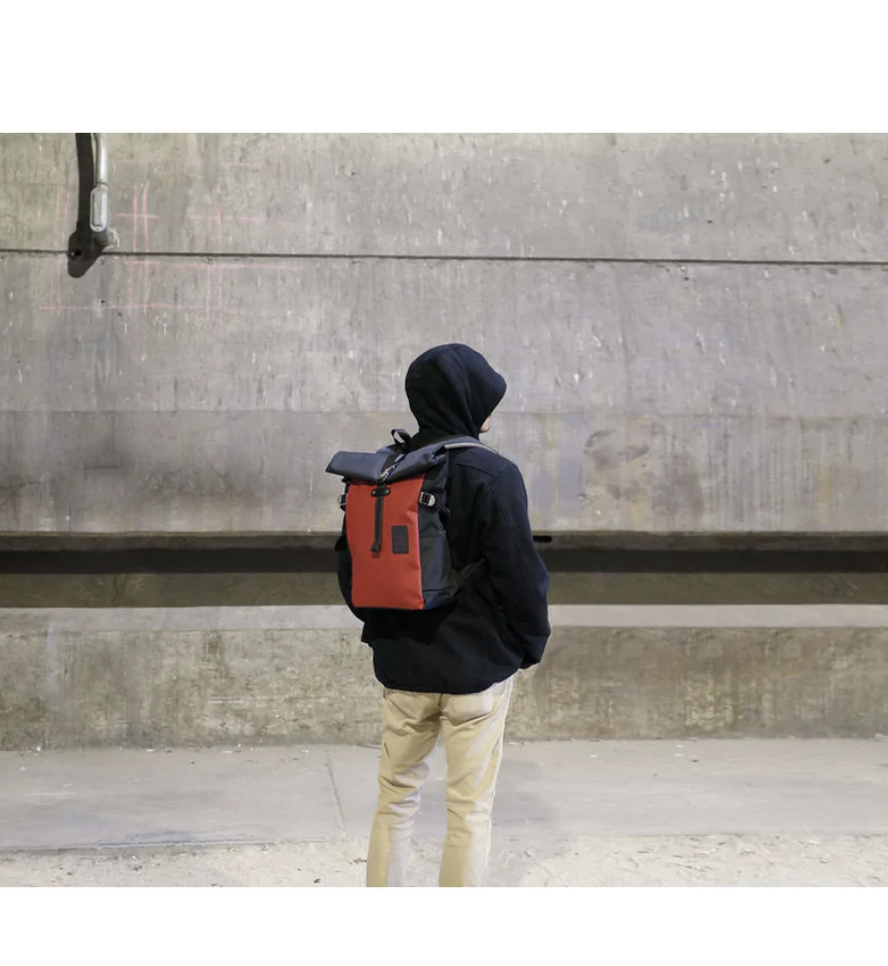 HFC-9022-Red