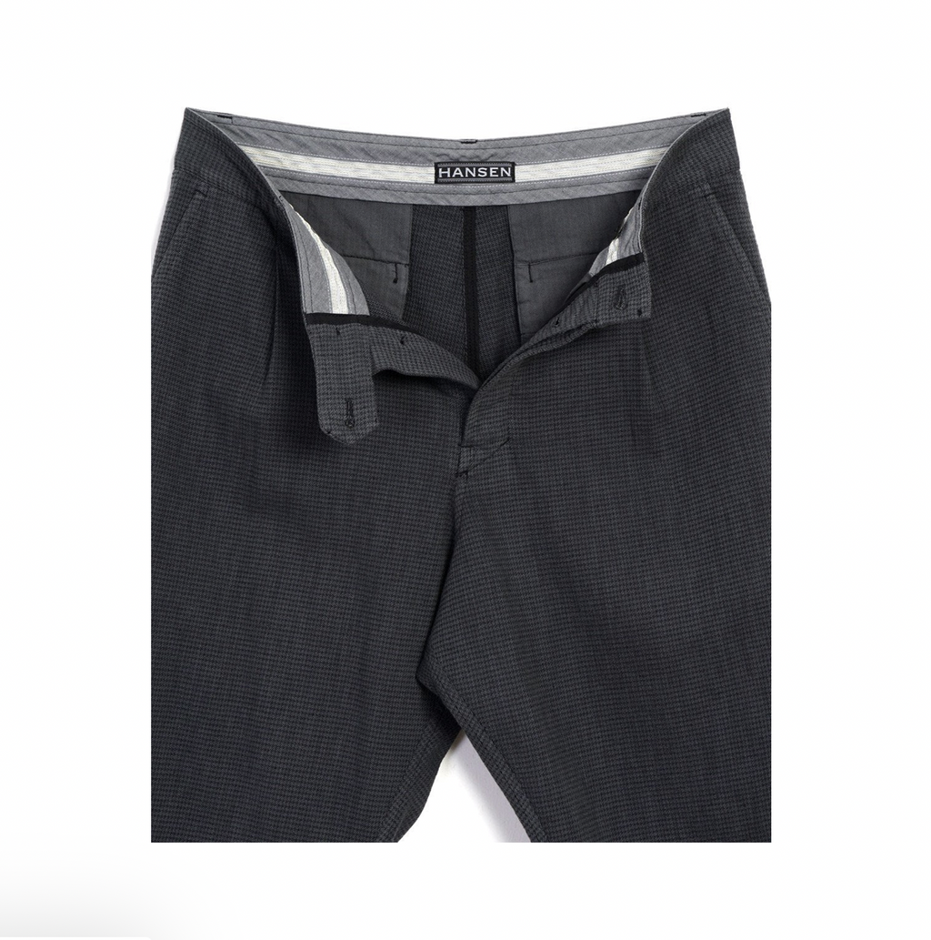 Birk Single Pleated Shorts
