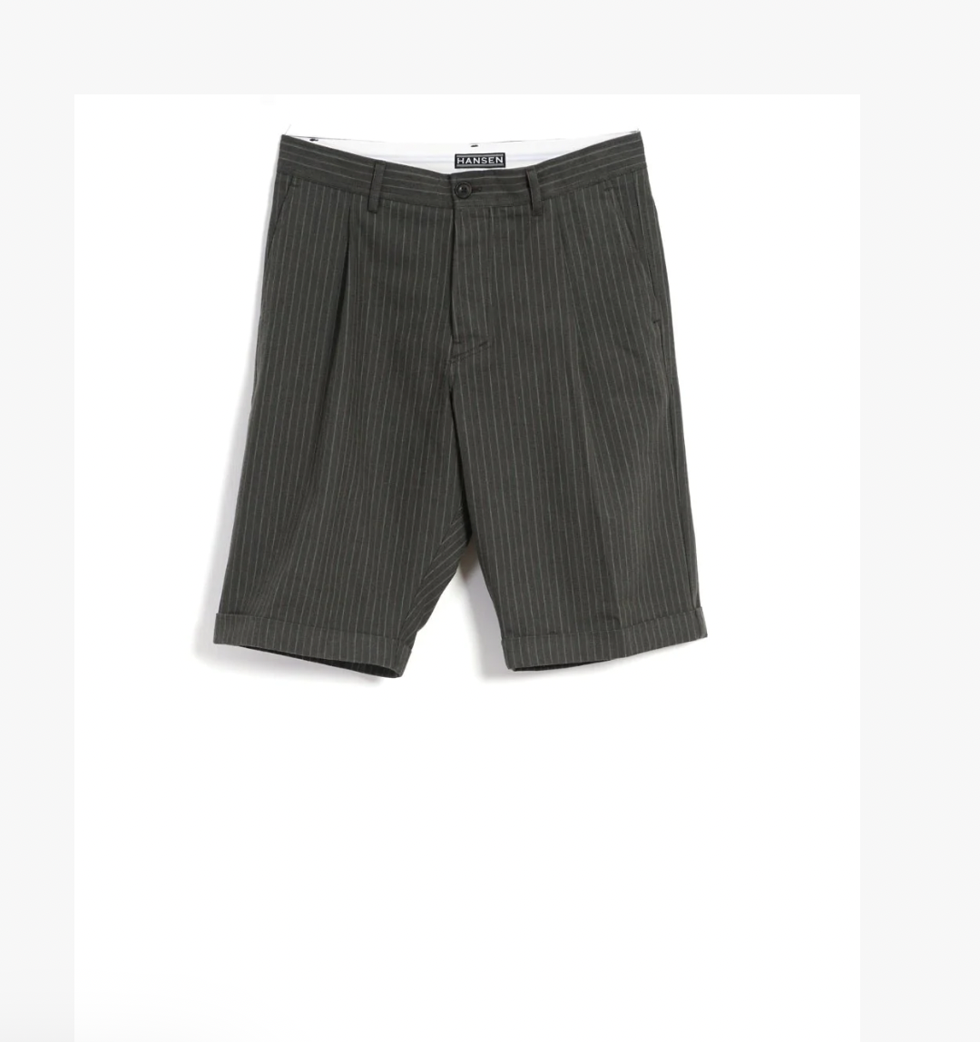 Birk Single Pleated Shorts