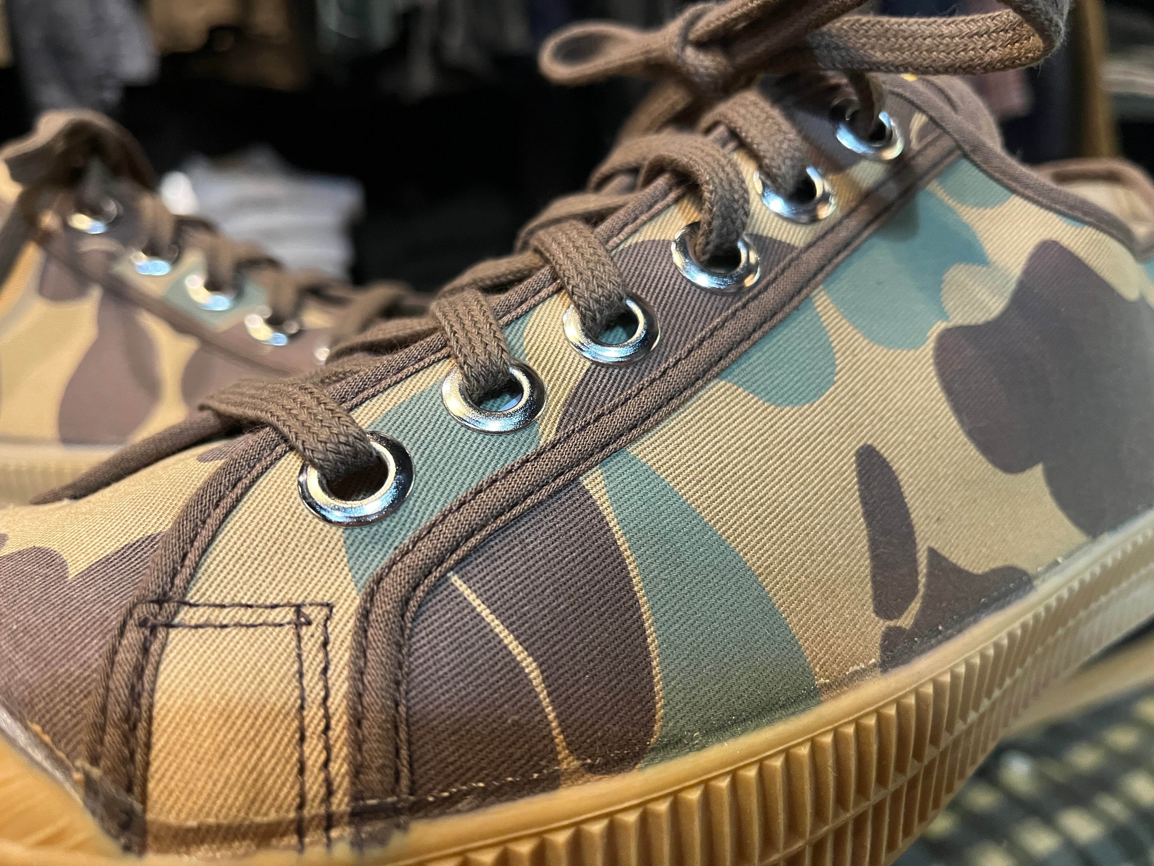 UW Novesta Sneaker