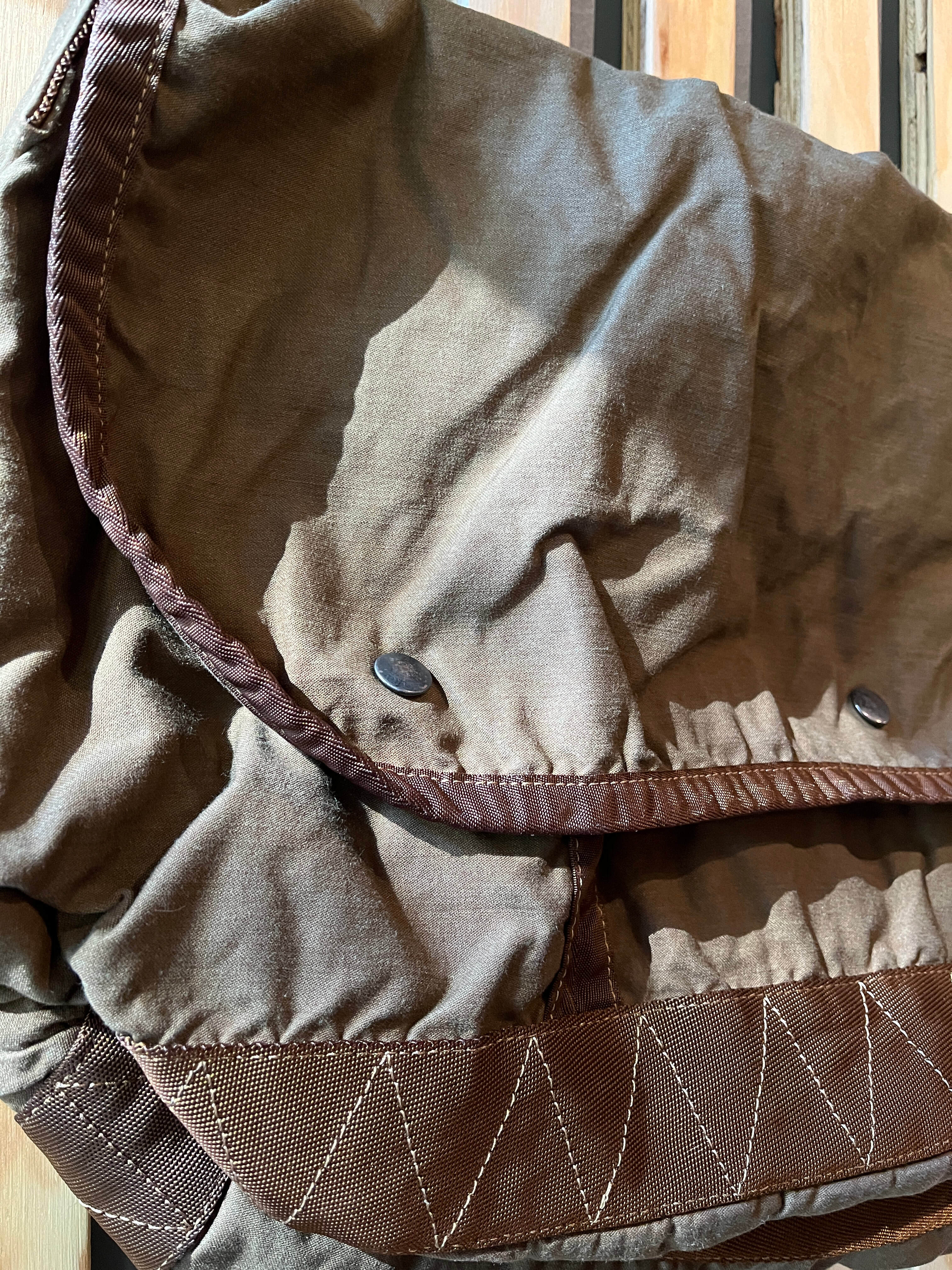 Crag Messenger Bag (L)