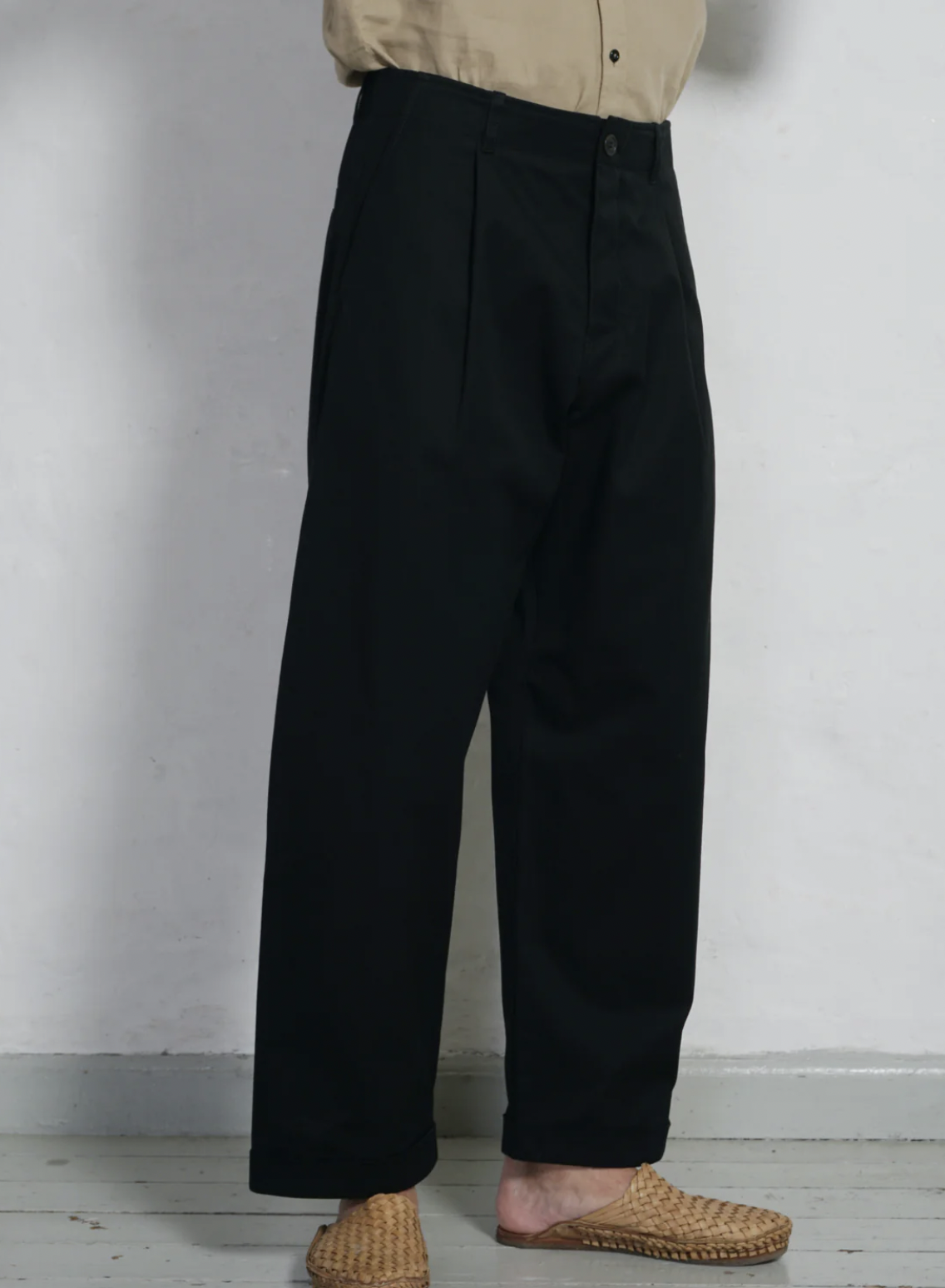 Bobby Wide Pleated Trouser