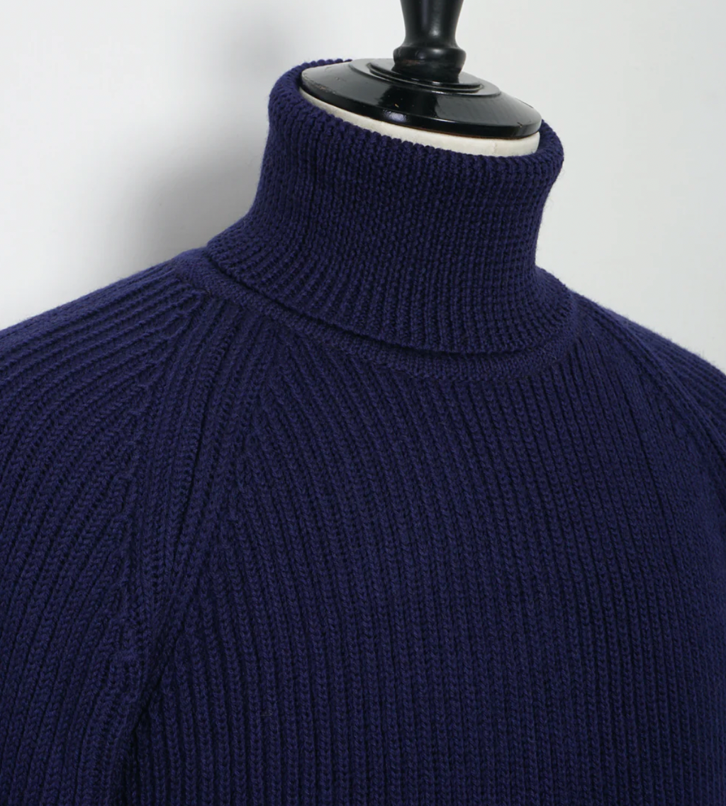 Pelle Heavy Knit Turtleneck