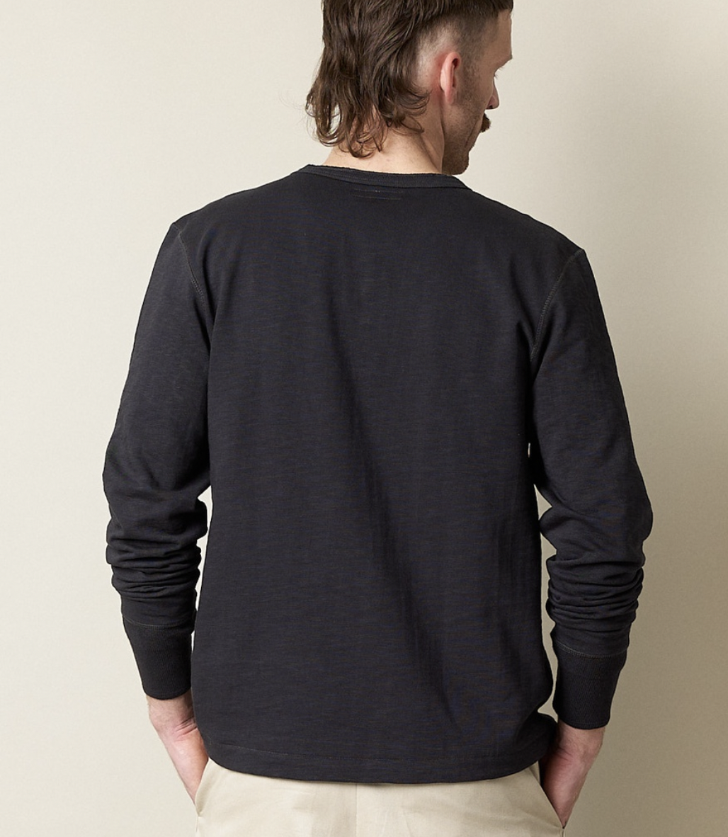 2S04 Heavy Henley