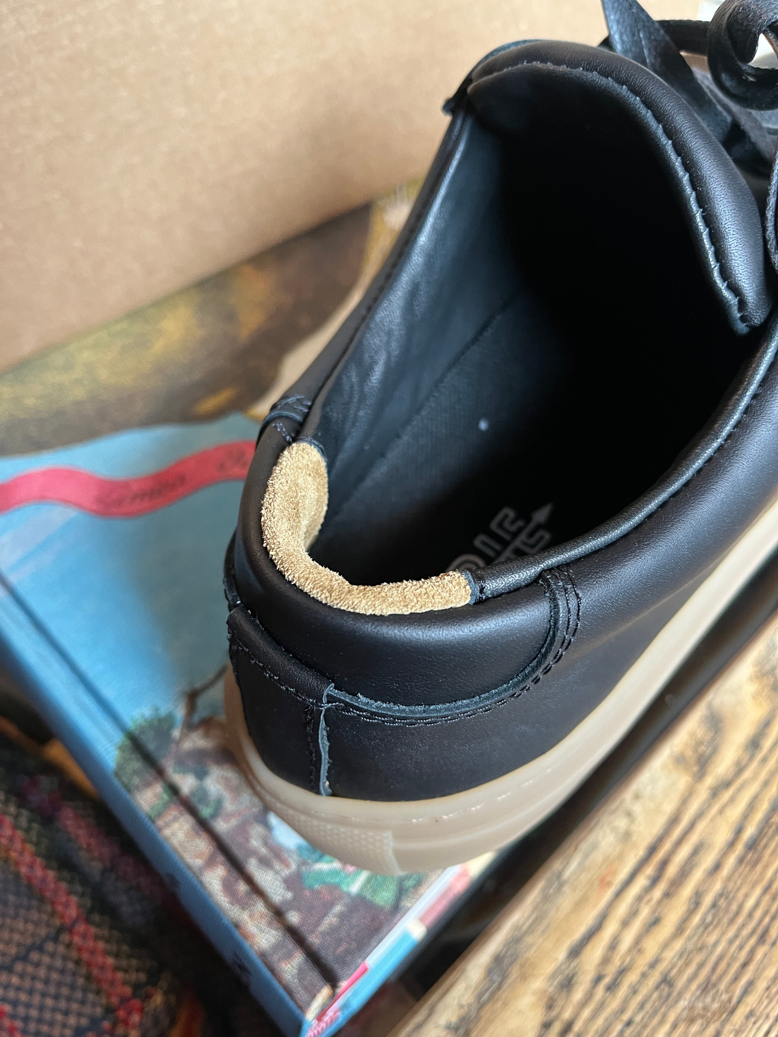 James Court Lo Top Sneaker