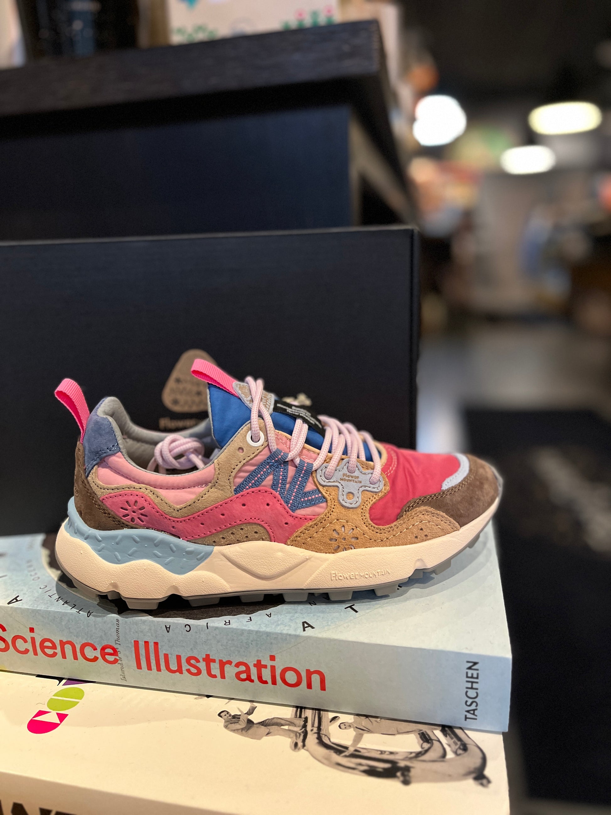 Yamano 3 Suede/Nylon (Women)