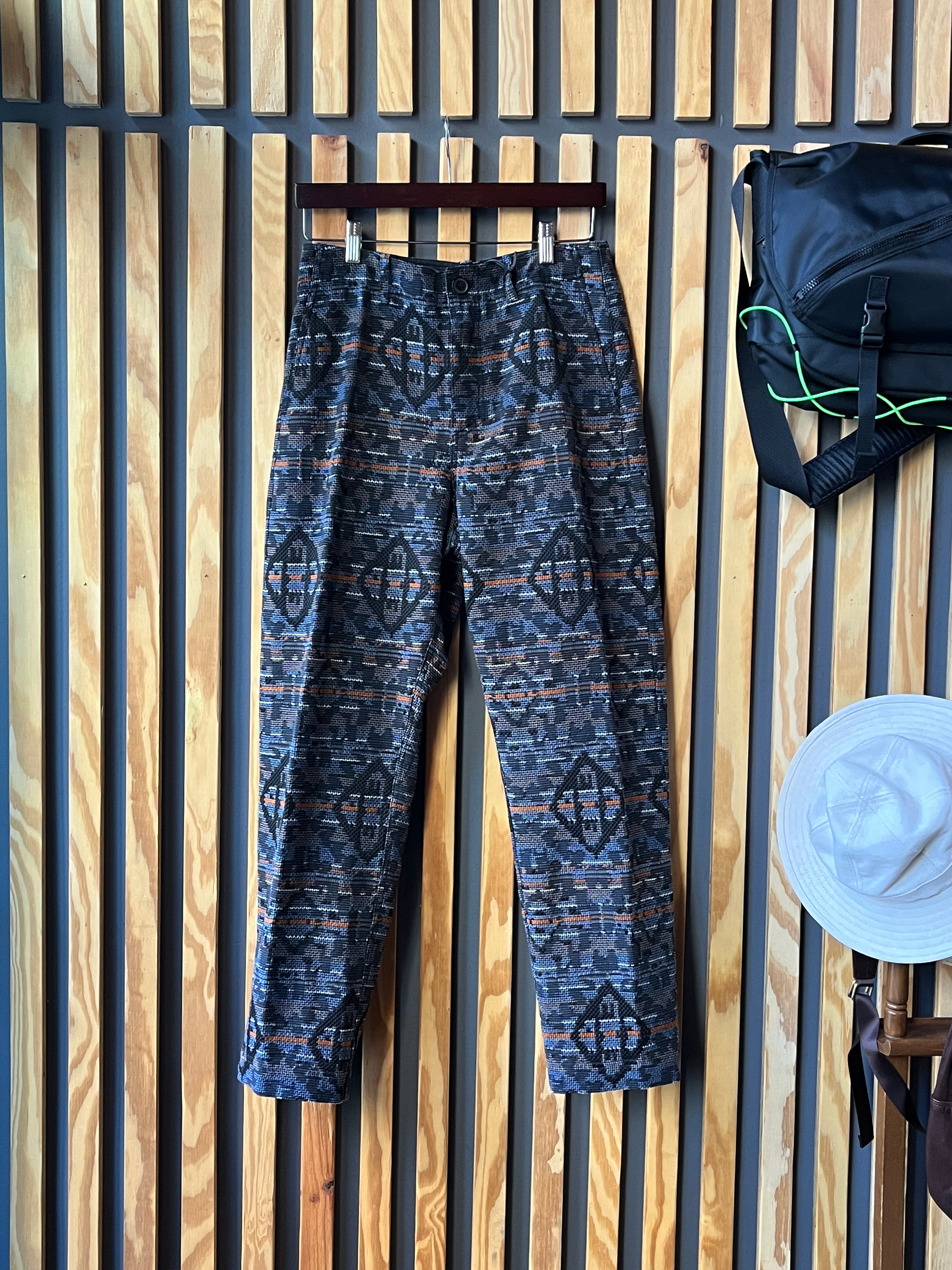 Trygve Wide Cut Cropped Trouser