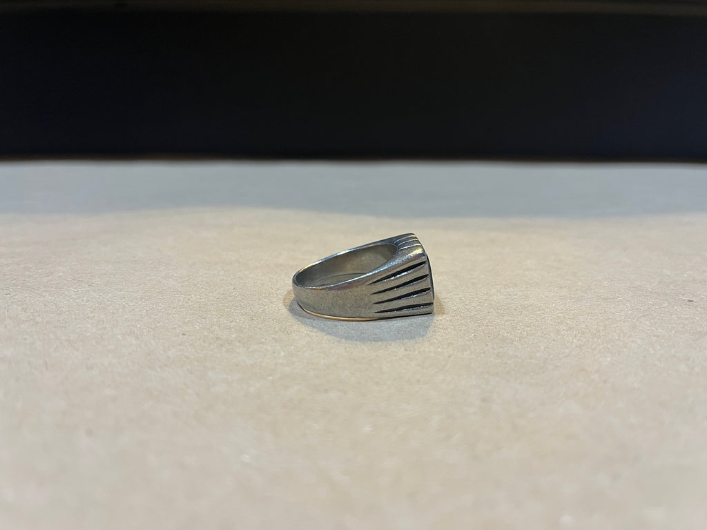 B99 Bague étain Onyx