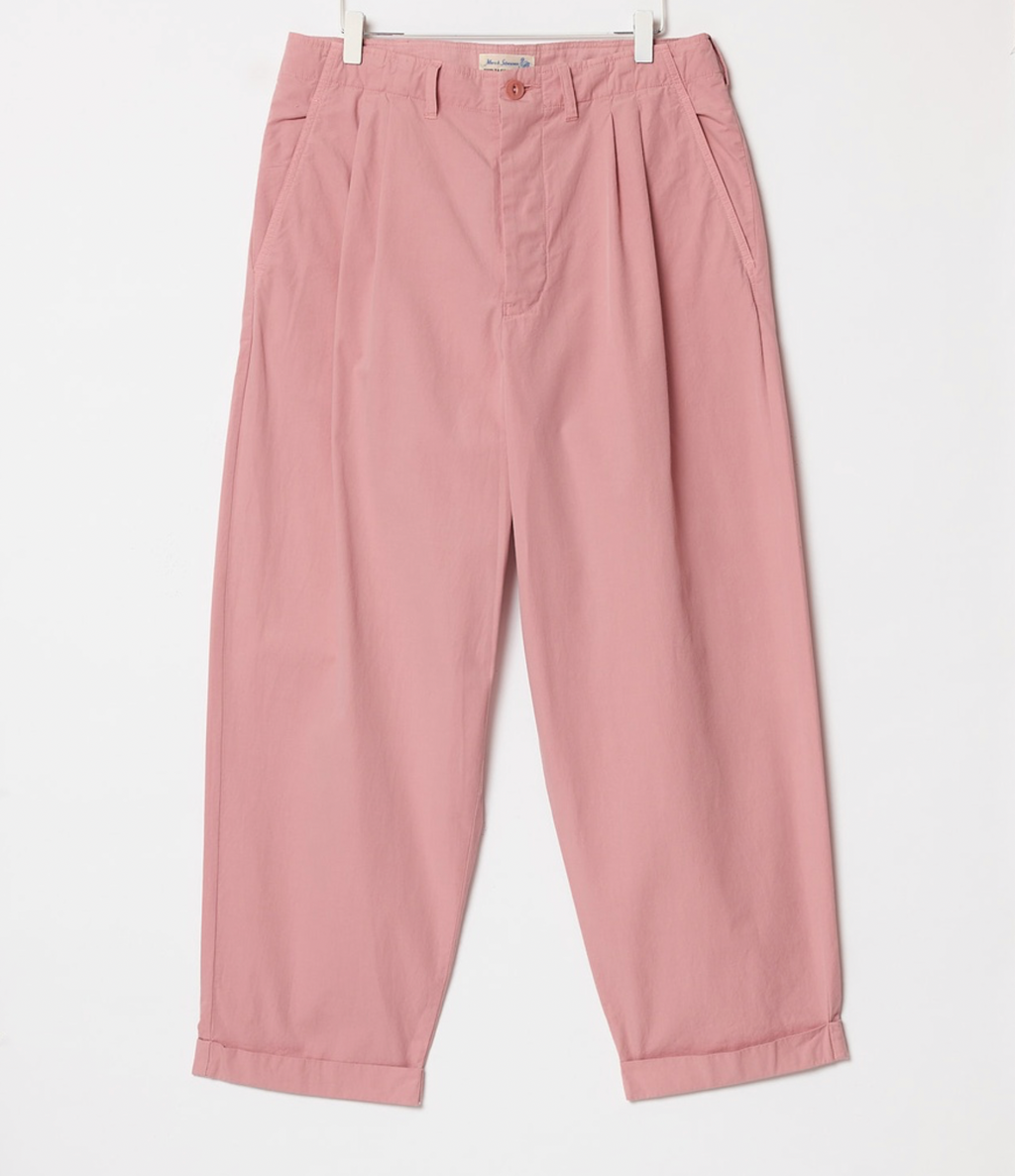 PANTS03 Good Basics Unisex Pleated Pant