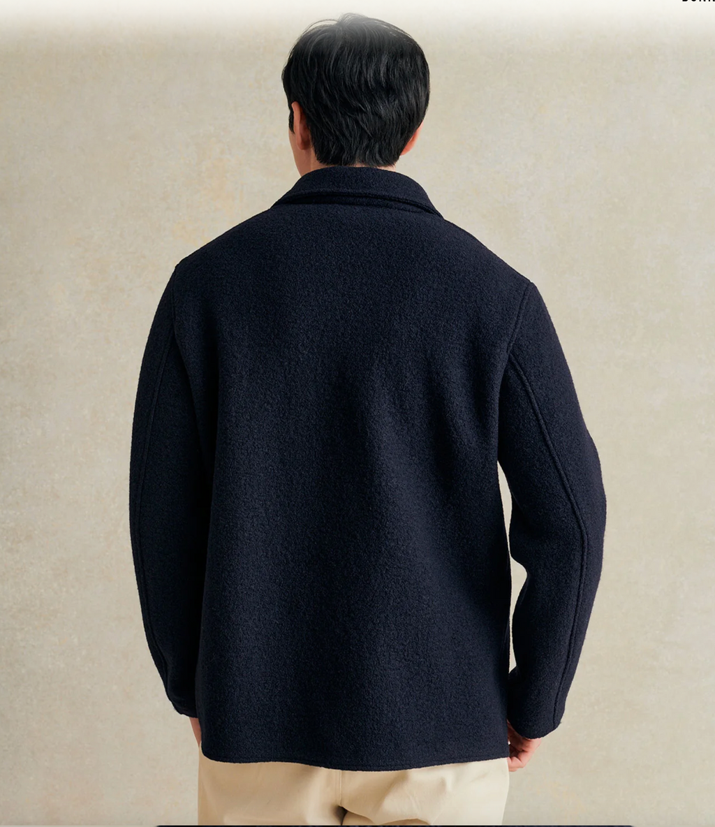 VE25 Traveler Jacket