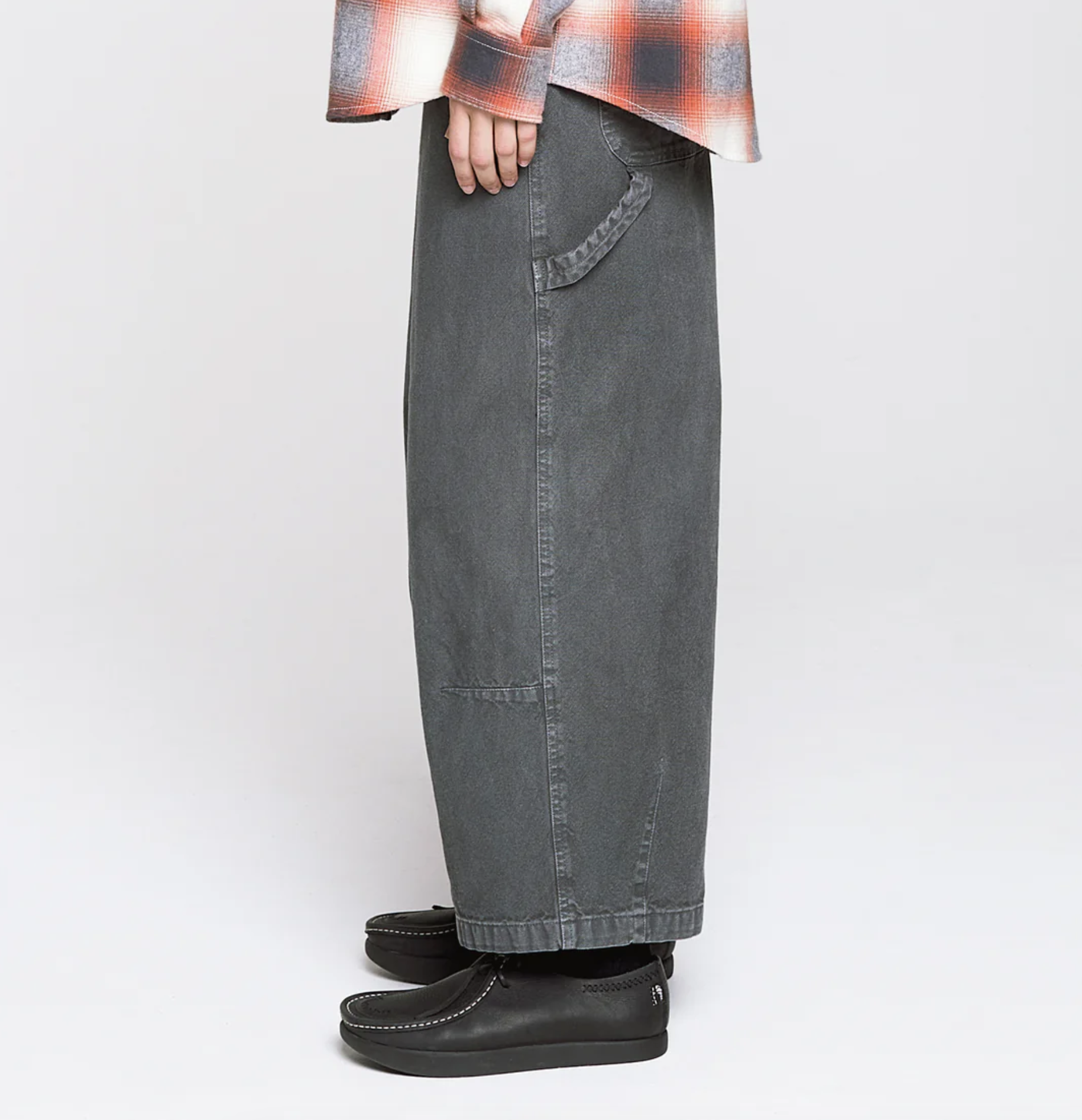Submarine Brushed Canvas Cropped Chino